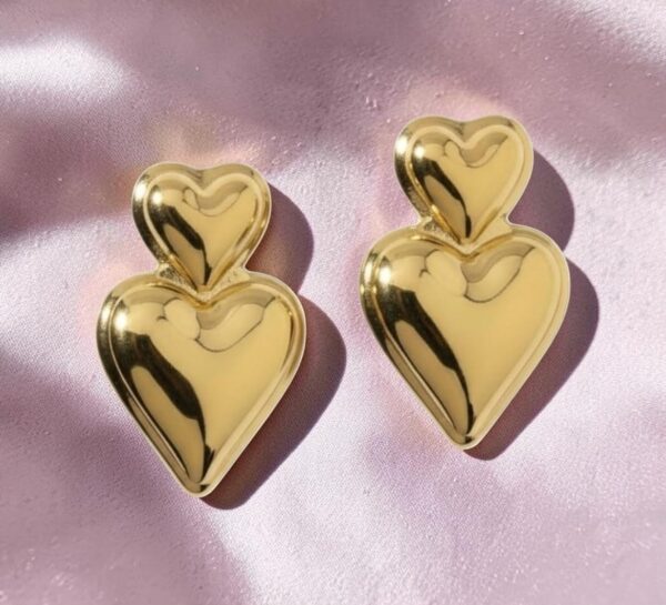 Janzie Love Duo earrings